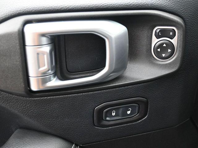 used 2019 Jeep Wrangler Unlimited car, priced at $28,991