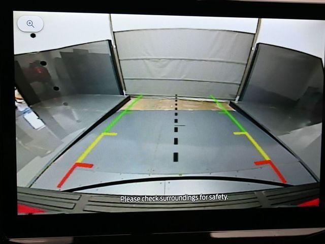 used 2024 Ford Expedition car, priced at $43,595