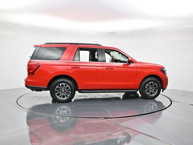 used 2024 Ford Expedition car, priced at $43,595