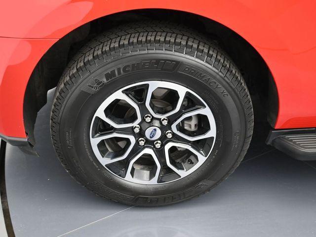 used 2024 Ford Expedition car, priced at $43,595