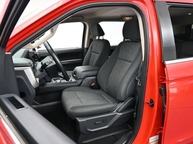 used 2024 Ford Expedition car, priced at $43,595