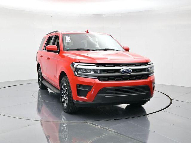 used 2024 Ford Expedition car, priced at $43,595