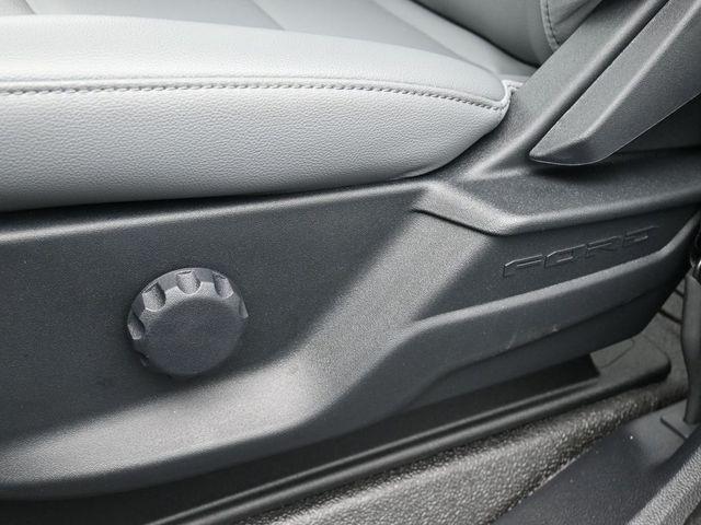 new 2025 Ford F-250 car, priced at $58,297
