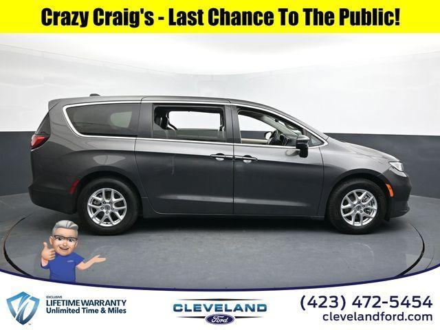 used 2023 Chrysler Pacifica car, priced at $23,398