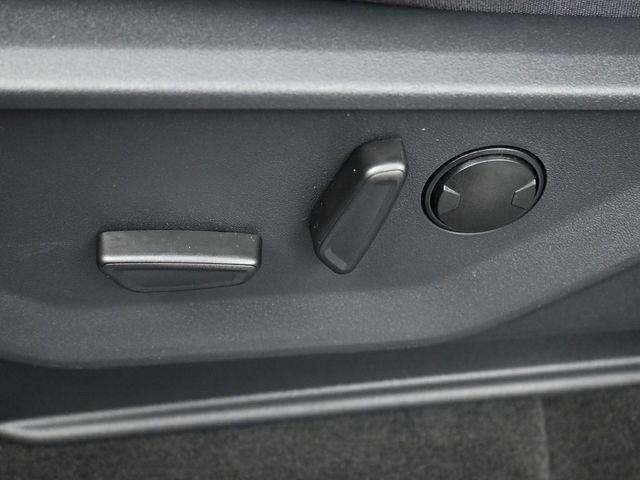 new 2025 Ford Expedition car, priced at $63,761