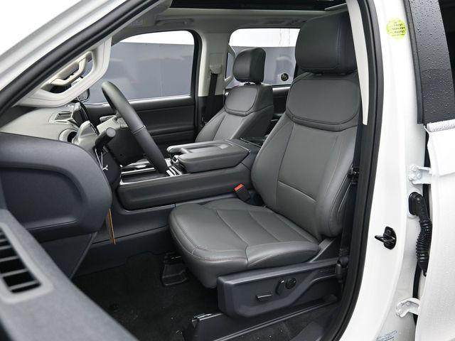 new 2025 Ford Expedition car, priced at $65,397