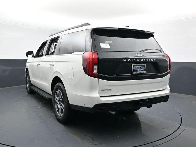 new 2025 Ford Expedition car, priced at $65,397