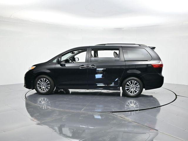 used 2018 Toyota Sienna car, priced at $19,298