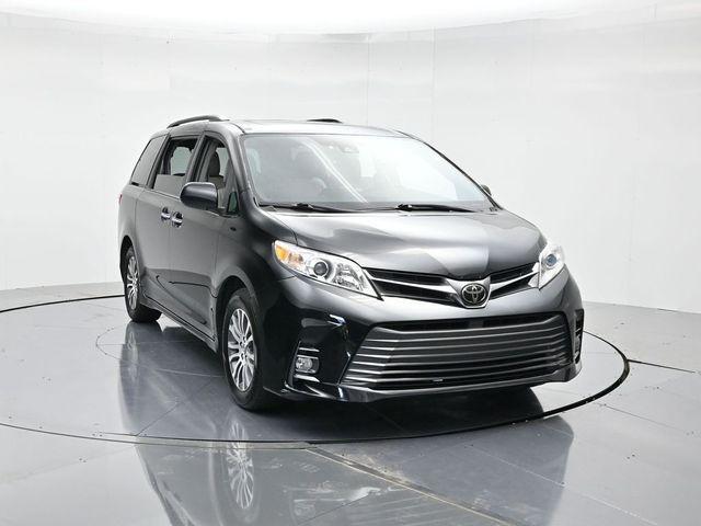 used 2018 Toyota Sienna car, priced at $19,298
