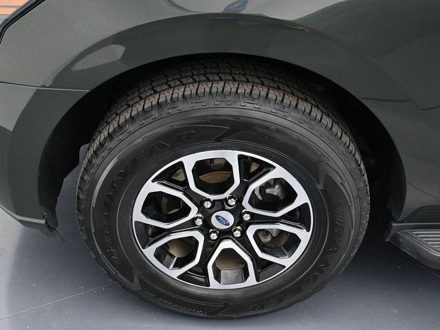 used 2023 Ford Expedition car, priced at $30,595