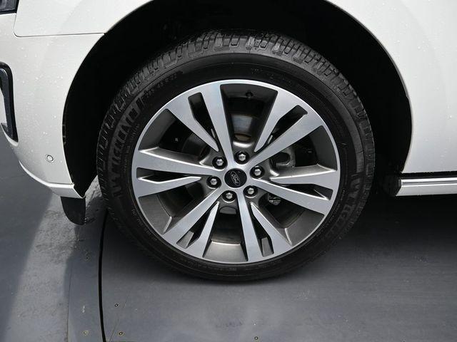 used 2020 Ford Expedition car, priced at $39,991