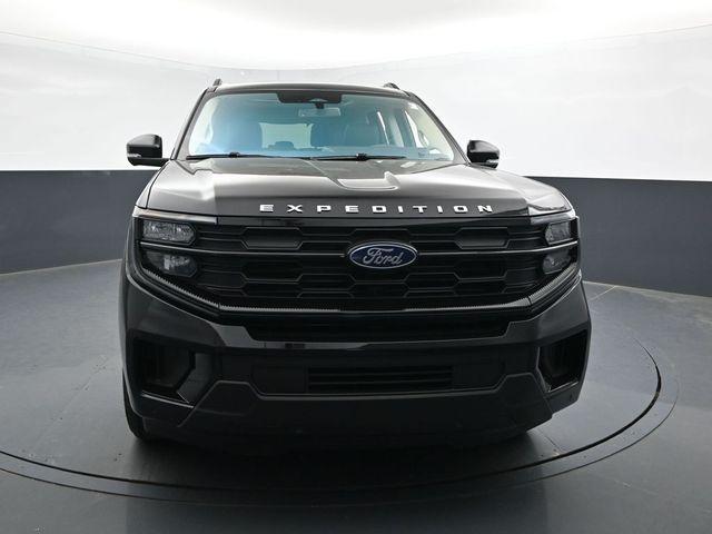 new 2025 Ford Expedition car, priced at $71,410