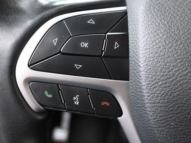 used 2022 Jeep Grand Cherokee WK car, priced at $27,298