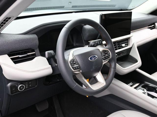 new 2025 Ford Explorer car, priced at $43,897