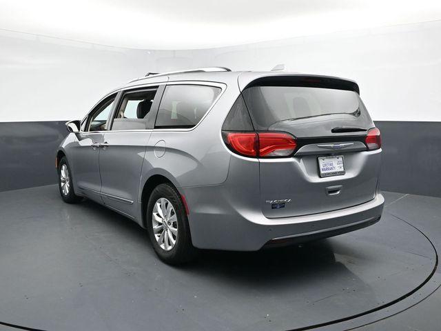 used 2018 Chrysler Pacifica car, priced at $13,798