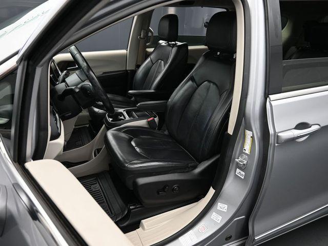 used 2018 Chrysler Pacifica car, priced at $13,798