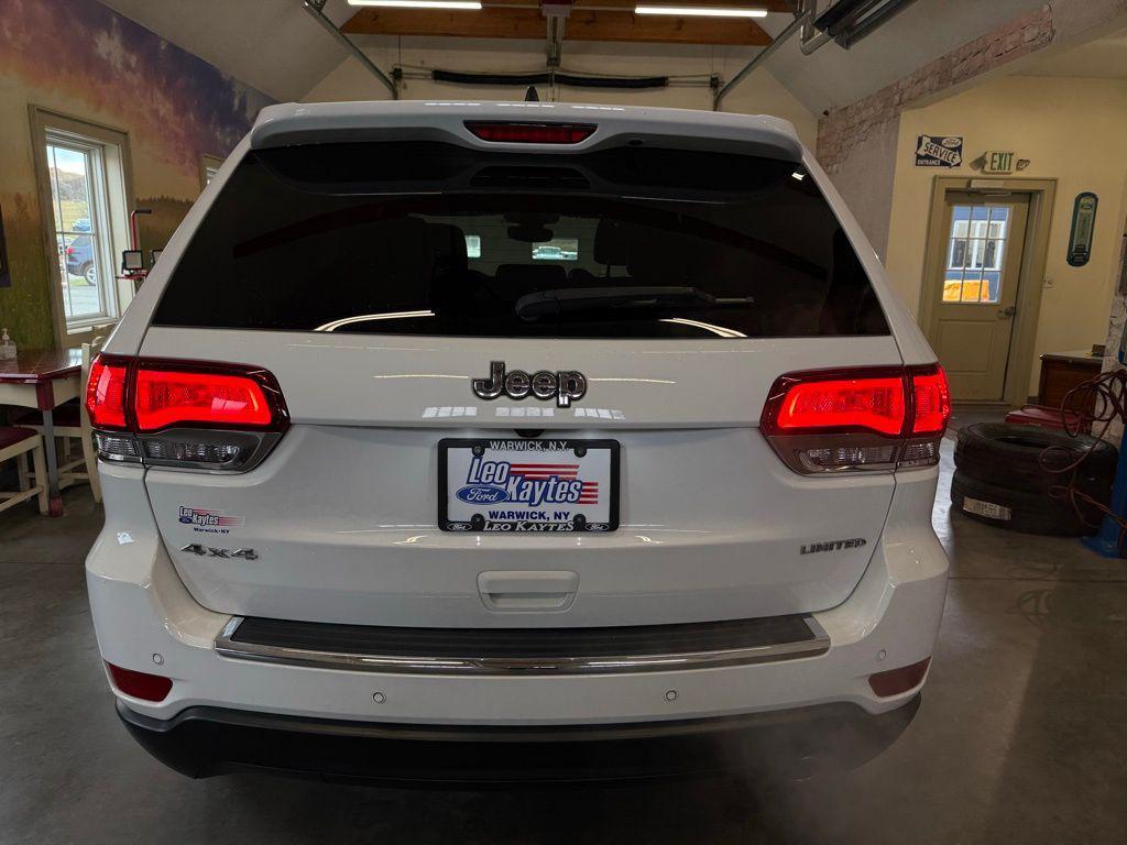 used 2022 Jeep Grand Cherokee car, priced at $22,400