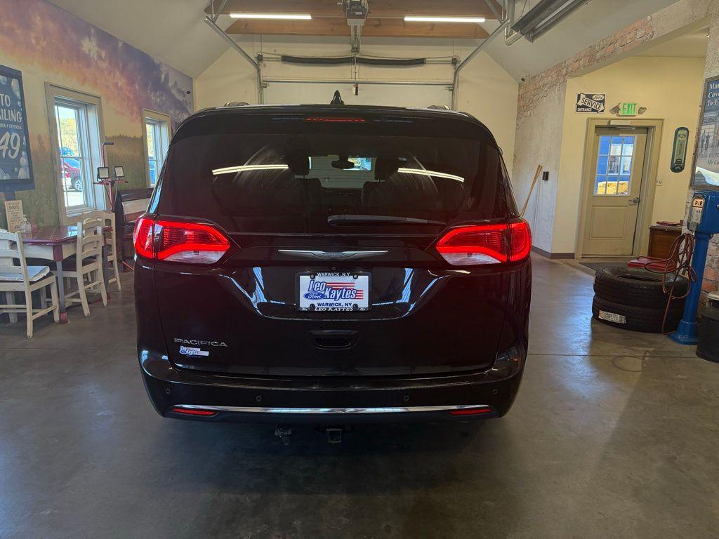 used 2017 Chrysler Pacifica car, priced at $10,495