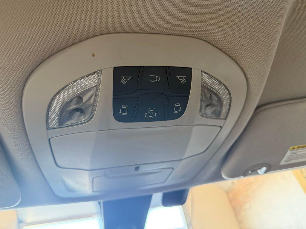 used 2017 Chrysler Pacifica car, priced at $10,495