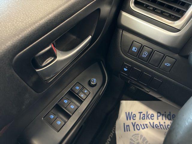 used 2017 Toyota Highlander car, priced at $23,895