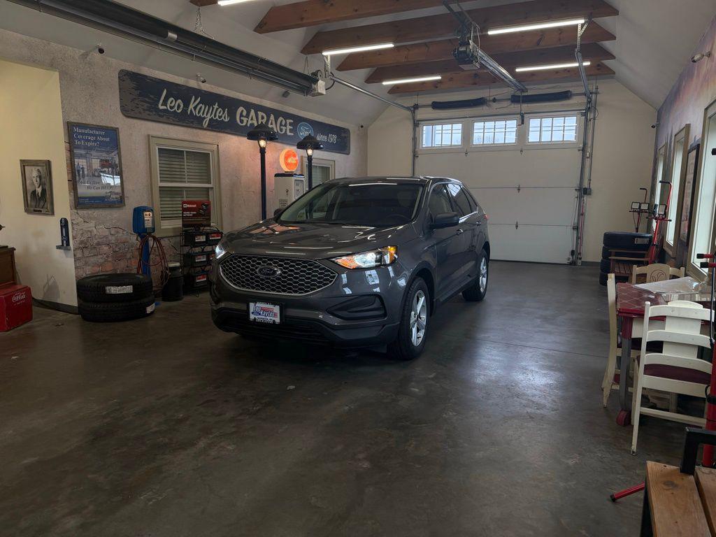 used 2024 Ford Edge car, priced at $32,000