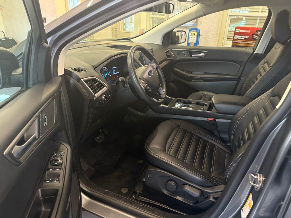 used 2024 Ford Edge car, priced at $32,000