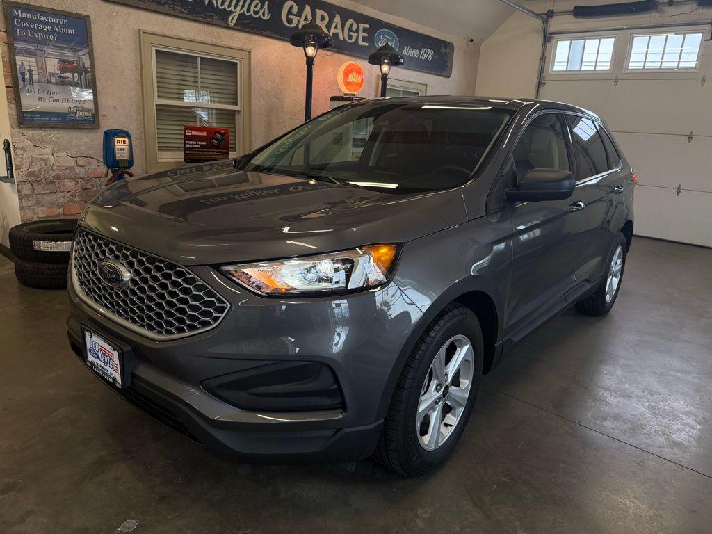 used 2024 Ford Edge car, priced at $32,000