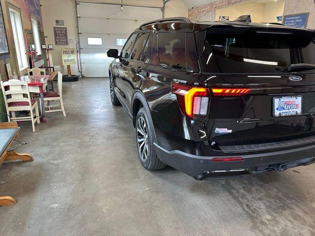 used 2025 Ford Explorer car, priced at $43,250
