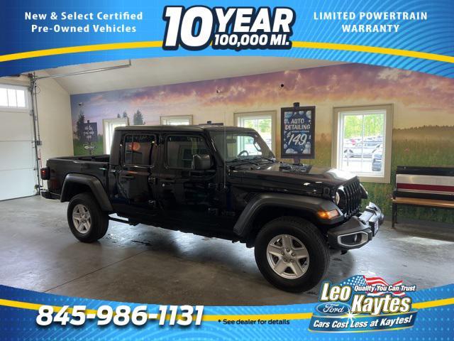 used 2023 Jeep Gladiator car, priced at $36,315