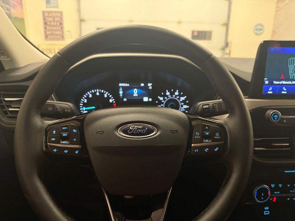 used 2022 Ford Escape car, priced at $23,300