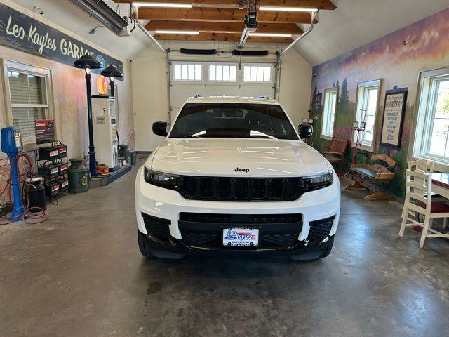 used 2022 Jeep Grand Cherokee L car, priced at $24,592