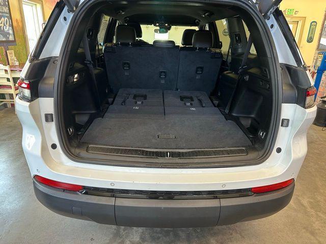 used 2022 Jeep Grand Cherokee L car, priced at $24,592