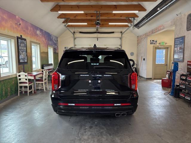used 2024 Hyundai Palisade car, priced at $42,716