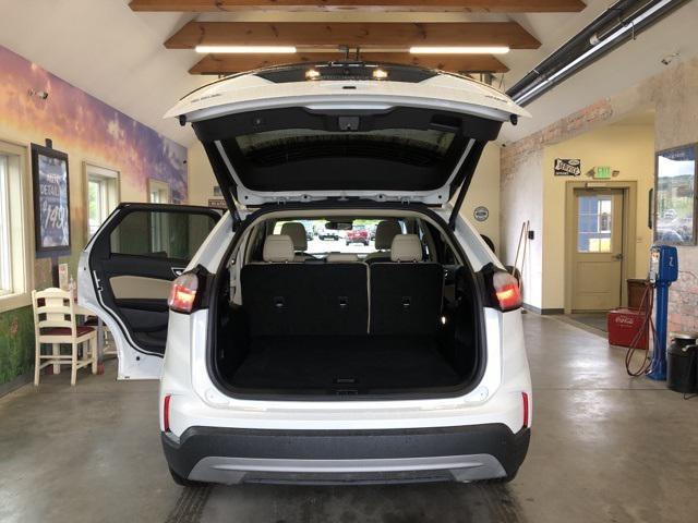 used 2022 Ford Edge car, priced at $29,500