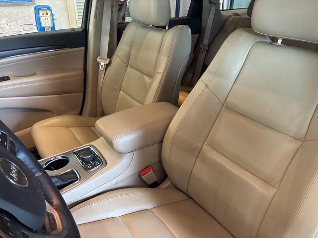 used 2021 Jeep Grand Cherokee car, priced at $30,100