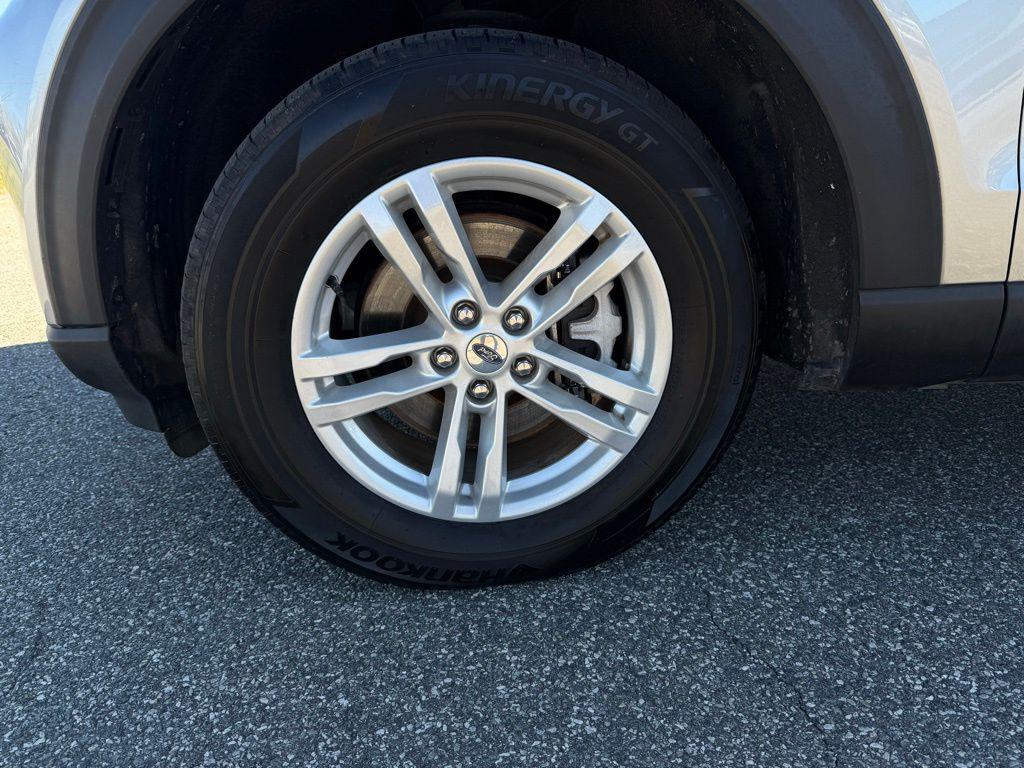 used 2023 Ford Explorer car, priced at $29,985