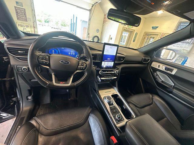 used 2022 Ford Explorer car, priced at $39,300