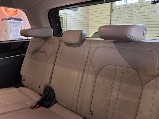 used 2022 Ford Expedition car, priced at $38,500