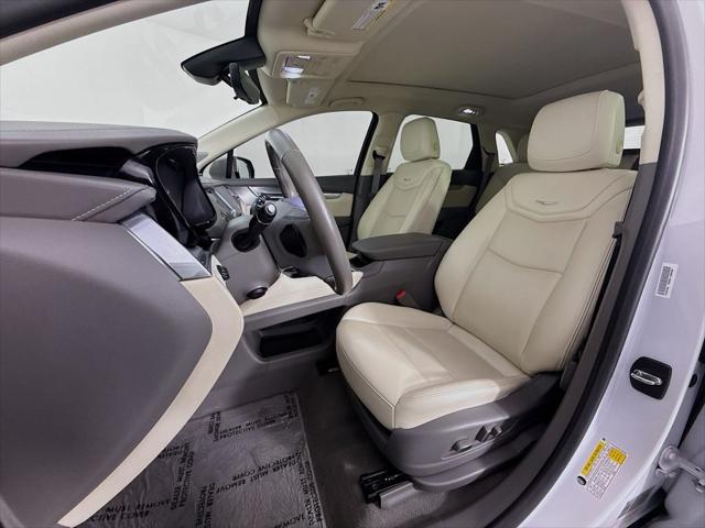 used 2021 Cadillac XT5 car, priced at $33,995