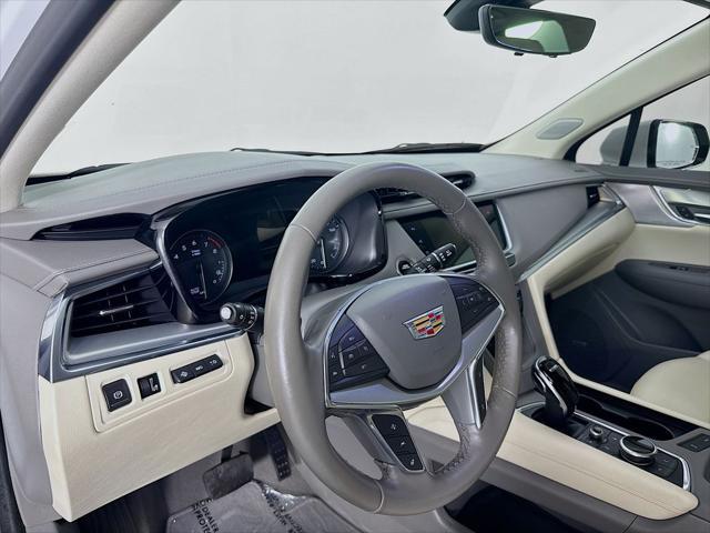 used 2021 Cadillac XT5 car, priced at $33,995