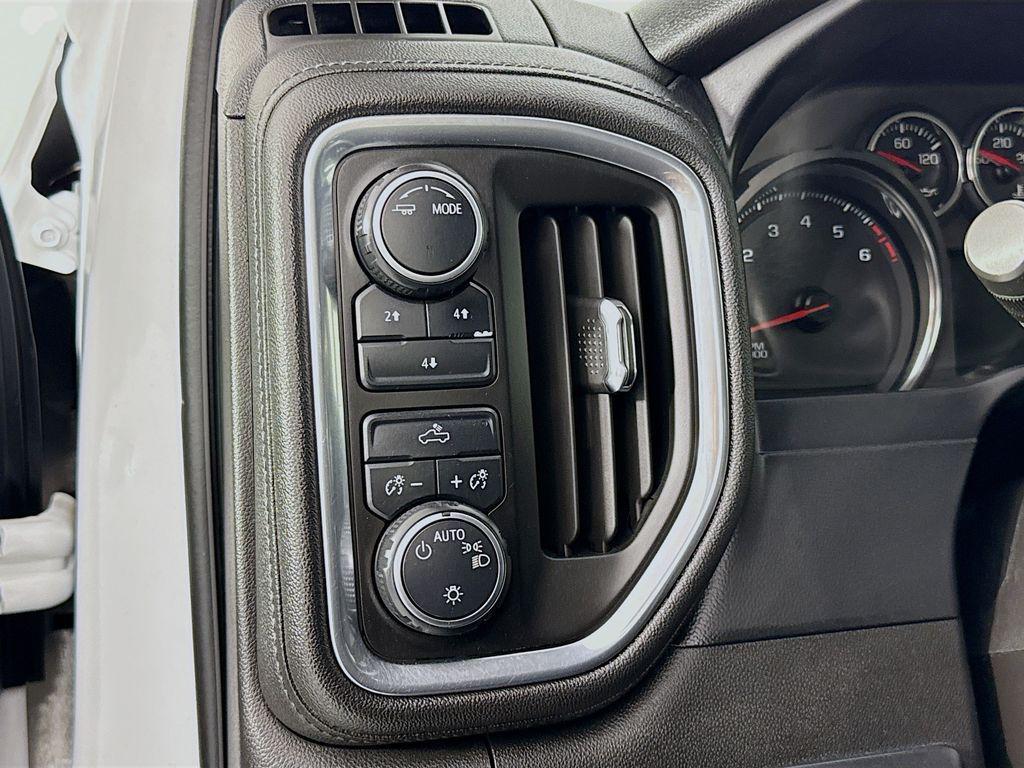 used 2021 Chevrolet Silverado 2500 car, priced at $37,995