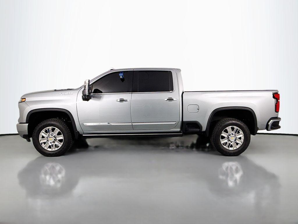used 2025 Chevrolet Silverado 3500 car, priced at $79,495