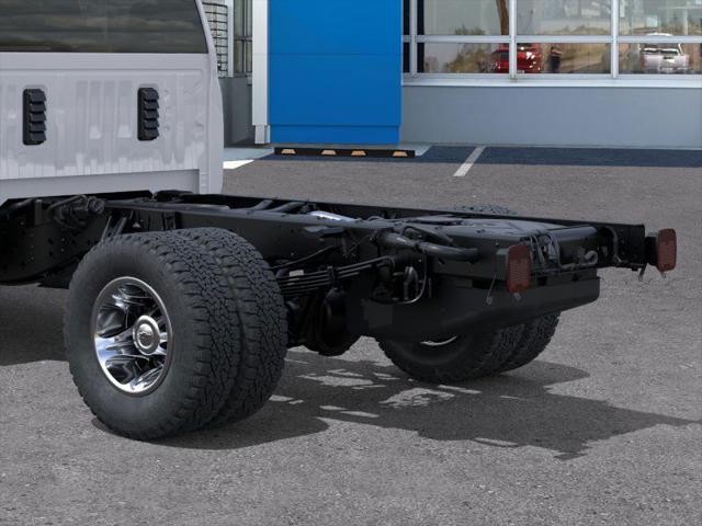 new 2025 Chevrolet Silverado 3500 car, priced at $57,388