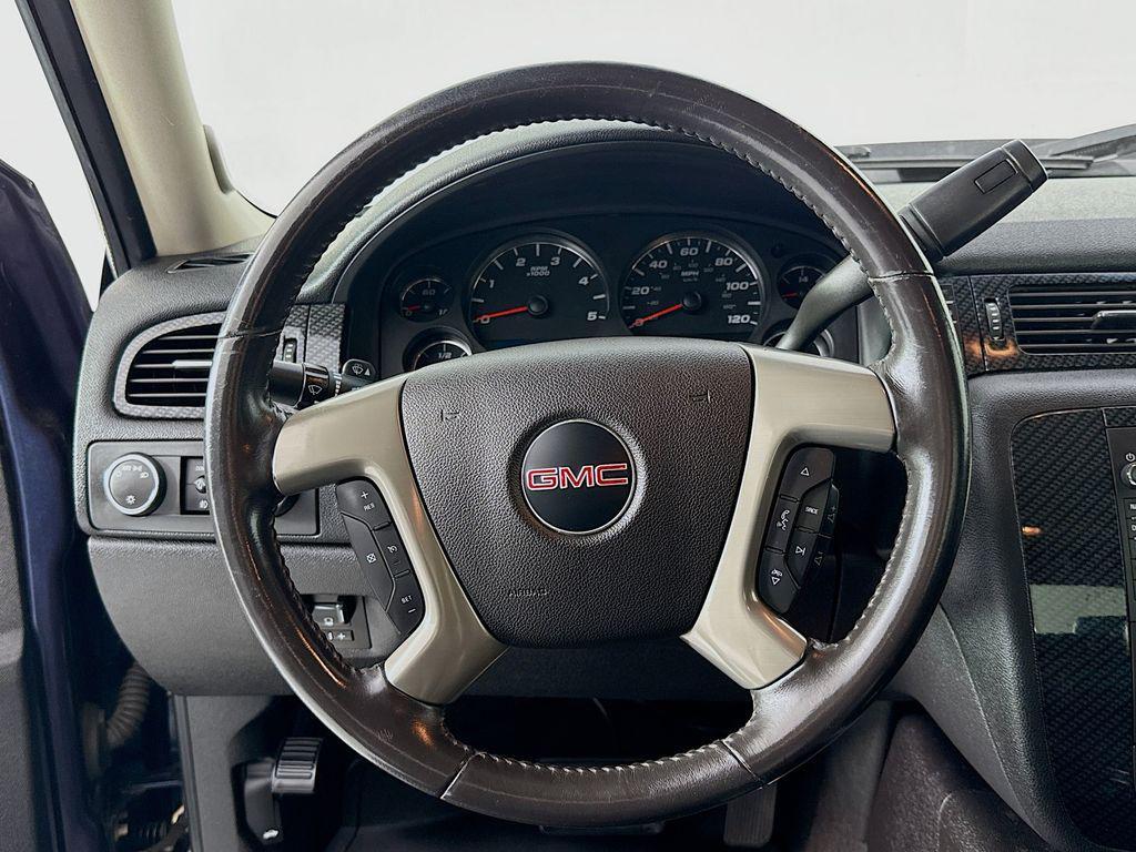 used 2013 GMC Sierra 2500 car, priced at $22,995