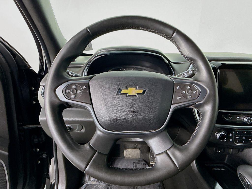 used 2023 Chevrolet Traverse car, priced at $31,495