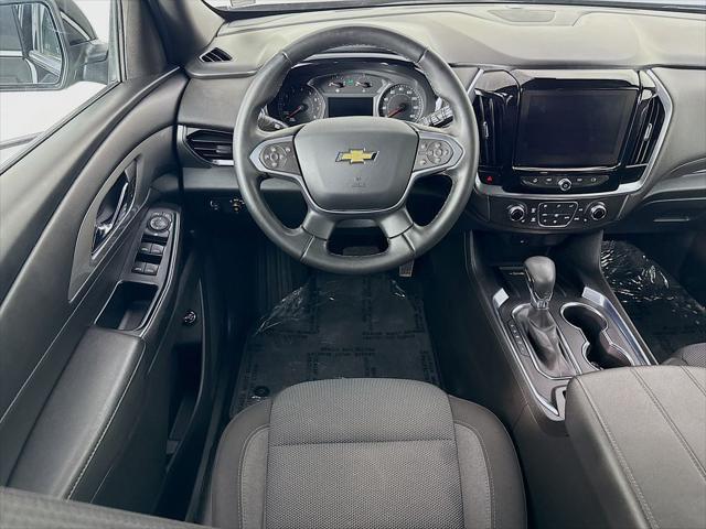 used 2023 Chevrolet Traverse car, priced at $31,495