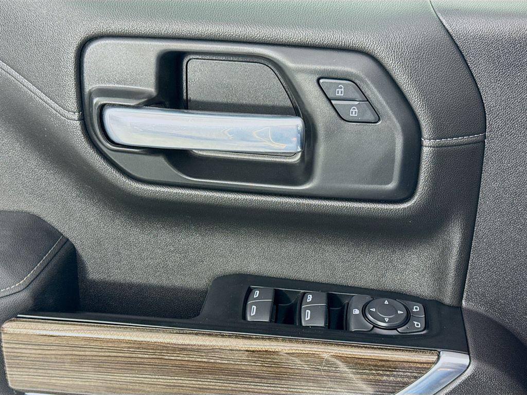 used 2020 Chevrolet Silverado 1500 car, priced at $32,995