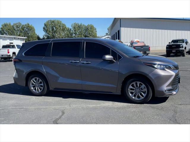 used 2022 Toyota Sienna car, priced at $38,995