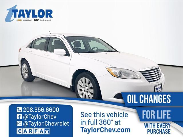 used 2014 Chrysler 200 car