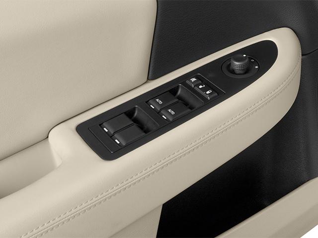 used 2014 Chrysler 200 car